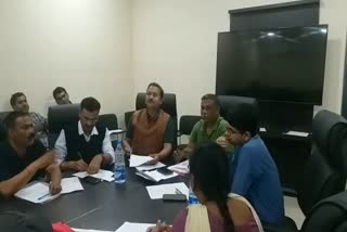 Meeting of Ambikapur Municipal Corporation MIC on budget