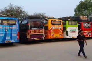 Inspections of Transport Department officials in Anantapur ... Six buses Siege