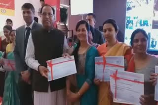 cabinet minister banwari lal honored women in rewari