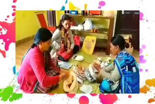 Uttarakhand women prepare eco-friendly colours