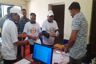 5 thousand packets distributed by Gulal