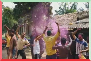 kendrapara youth played herbal holi