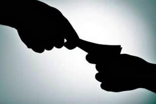 police-demand-of-bribe-in-latur