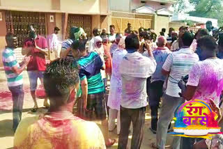 people celebrated holi