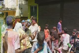 Know about the traditions of the Holi game in boudh