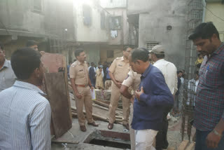 Mumbai: 4-year-old boy falls into septic tank in Govandi, dies