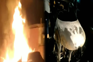 fire broke out in car at sahibabad in ghaziabad