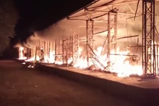 fire in vegetable market in gadarwara narsinghpur