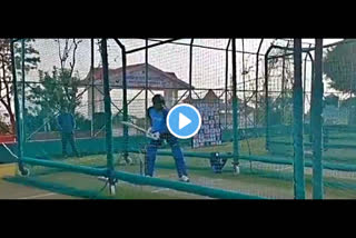 Hardik Pandya played a great shot during the practice before south africa series