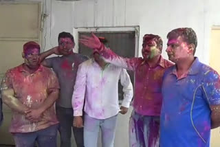 Police celebrated Holi in Muradabad