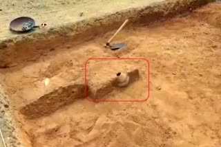keezhadi konthakai archaeology found 2000 years old mud pot