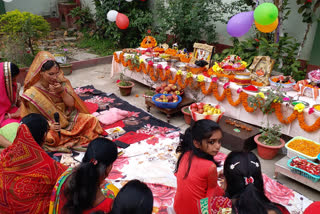 marwari samaj celebrated holi with laddu gopal
