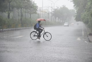 heavy-rains-kill-many-people-in-pakistan