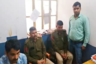 ACB caught two head constables