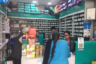 District administration took action on the black marketing of masks and sanitizers in Noida