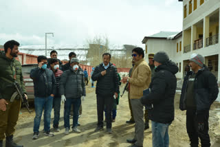 deputy commissioner kargil visits coronavirus quarantine facility