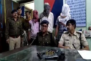 three youth arrested with weapons in patna