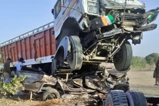 11 people died in a road accident in Jodhpur