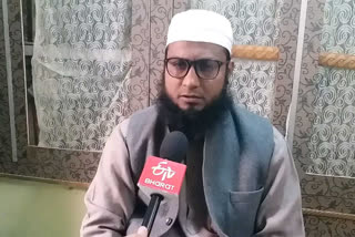 mufti tariq qasmi attack on yogi government