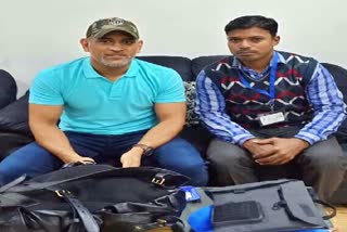 चेन्नई सुपर किंग के कप्तान महेंद्र सिंह धोनी लौटे रांची, कोरोना के कारण अभ्यास सत्र में फिलहाल नहीं लेंगे हिस्सा