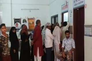 health-department-is-keeping-a-close-watch-on-patients-due-to-corona-virus-burhanpur