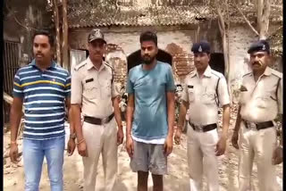 Surrender after killing lover in dhar