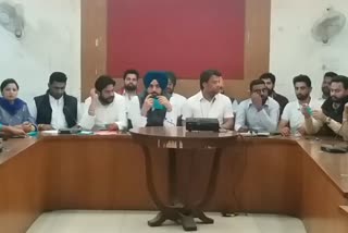 president of youth congress punjab organised a meeting for COVID-19
