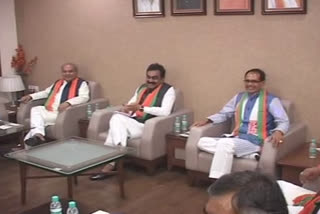 meeting-with-mp-bjp-leaders-on-amit-shahs-house-in-delhi