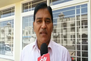 Doctor KS Ahirwar told measures to avoid corona virus in vidisha