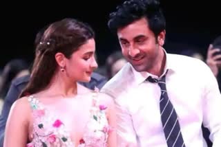 Alia celebrate birthday with Ranbir