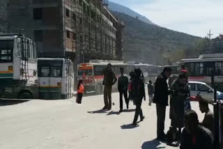 HRTC employees buying masks themselves in Kullu