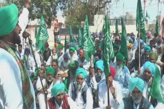 farmers protest against punjab government in mansa