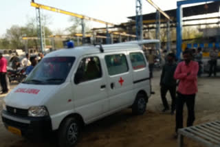 Worker killed by falling machine in factory