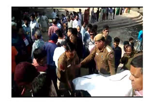 Dead body found in suspicious condition near Dabri Chhat Ghat in Dwarka