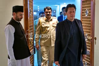 Khan spews anti-India venom while Pak struggles to fight corona