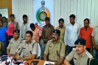 9-members-of-fake-loan-gang-arrested-in-raipur