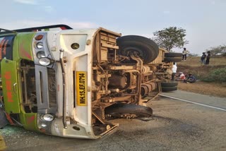 woman-dead-in-private-bus-accident-in-buldana-district