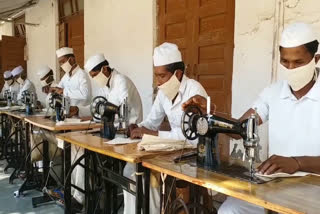 prisoners-making-masks-in-central-jail-in-gwalior