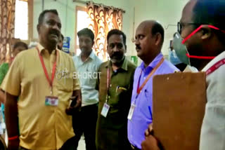 DHO class to masked health staff in gangavathi