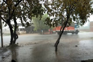 heavy rain in agra