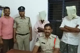 ganjai smuggling people arrested in boinpalli