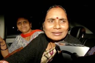 nirbhaya's mother