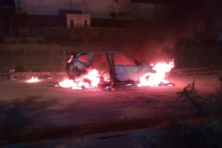 ghaziabad car fire incident