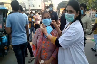 free mask distributed by social institution in jind