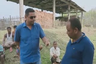 Conflict between local people and contractor at Kampur