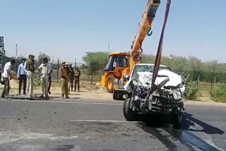 Smuggler's vehicle collided army vehicle