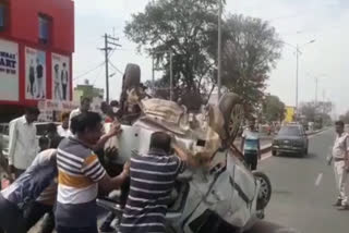 Car collided on highway due to collision with dumper