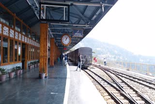 trains will not run on kalka -shimla track corona effect