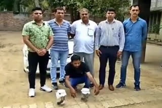 karnal police arrested murder with two pistols