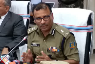 रांचीः कोरोना को लेकर DGP ने पुलिस अधिकारियों के साथ वीडियो कॉन्फ्रेंसिंग कर दिया जरूरी निर्देश